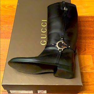 Gucci Women’s Black Leather Boots!